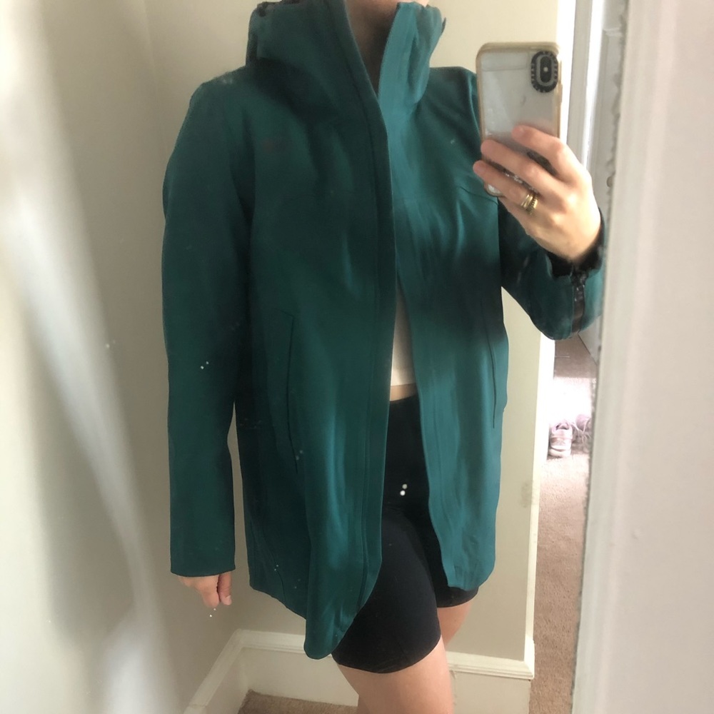 The North Face Goretex Rain Jacket